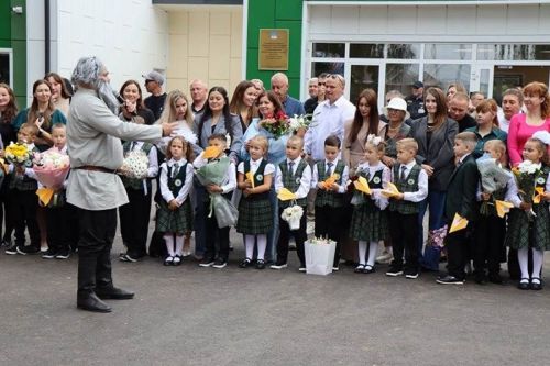 Лаеш районы мәктәпләрендә яңа уку елының беренче кыңгыравы яңгырады