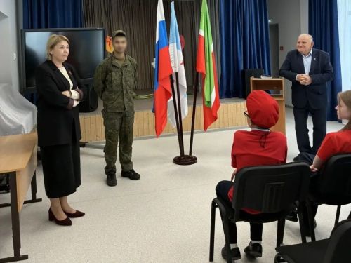Участник СВО рассказал юнармейцам Лаишевского района о своей службе