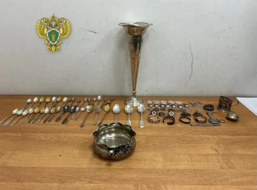 Суд в Лаишеве вынес приговор по делу о контрабанде раритетов на 2,3 млн рублей