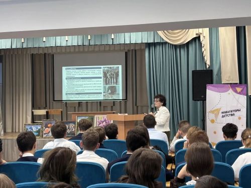 Встреча с преподавателями и выпускниками в Лаишевской школе