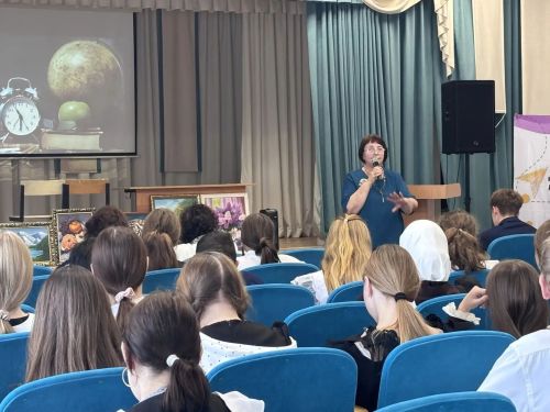 Встреча с преподавателями и выпускниками в Лаишевской школе