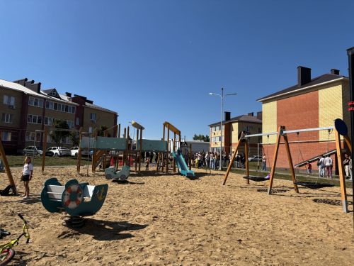 В Лаишево торжественно открыли обновлённый двор