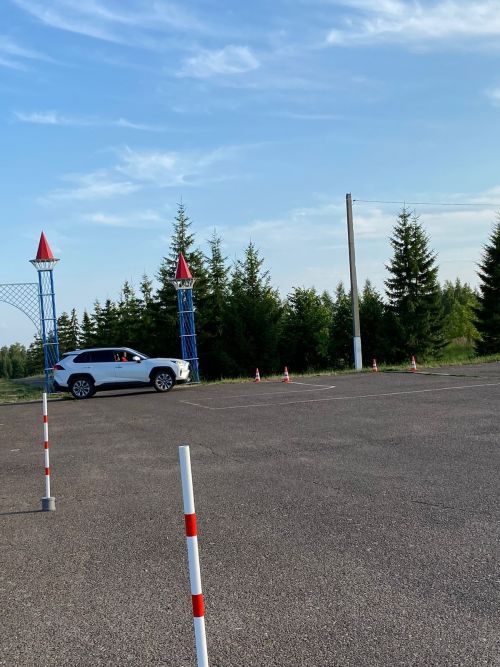 Районный этап конкурса водительского мастерства "Автоледи-2023"