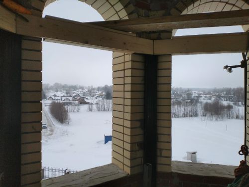 В селе Среднее Девятово Лаишевского района состоялась установка колокола Благовест на колокольню старящейся церкви