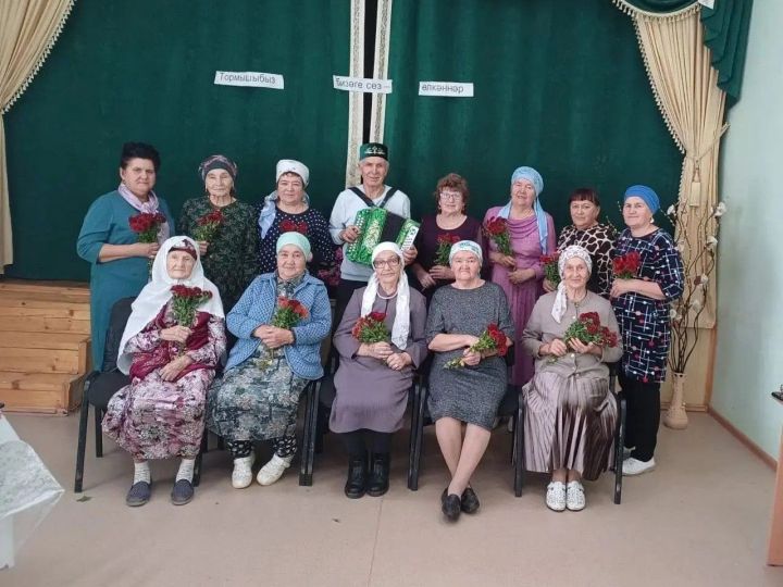Концерт ко Дню пожилых дали сами зрители