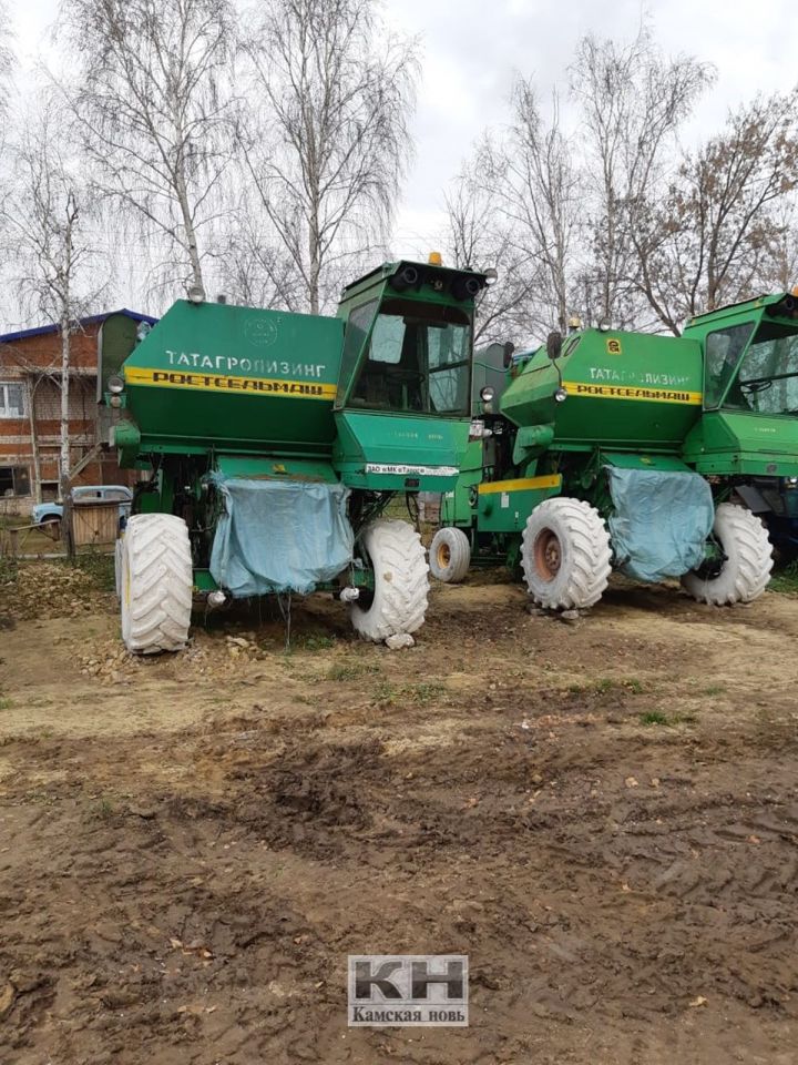 В Лаишевском районе прошла проверка готовности сельскохозяйственной техники к зимнему хранению
