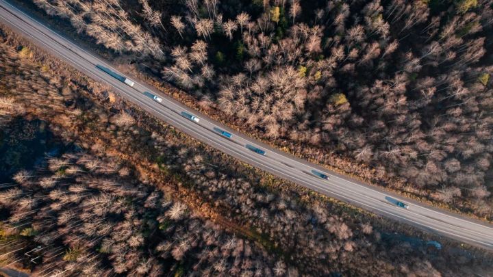 Причины, по которым более 60% опрошенных положительно оценили качество и доступность автодорог в Татарстане