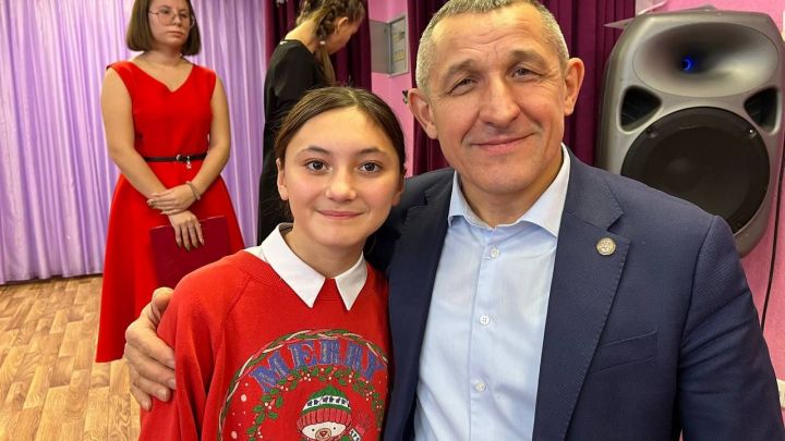 Глава Лаишевского района поздравил воспитанников детского дома