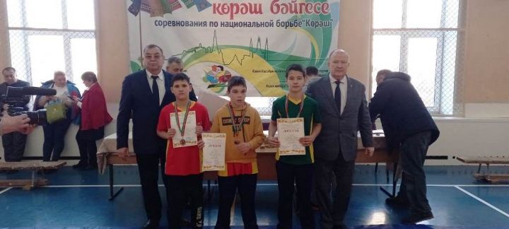 В Татарстане лучшие борцы по корешу - лаишевские спортсмены