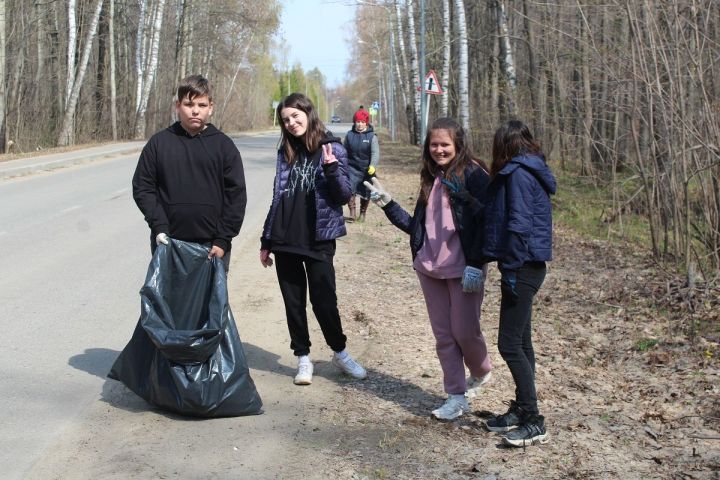 Лаишевские школьники присоединились к акции «Чистые леса Татарстана»