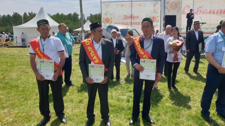 Аграрии Лаишевского района получают заслуженные награды