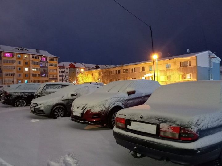 Гололед и прочие «прелести» ожидают водителей на дорогах Татарстана завтра, 2 января 2023 года