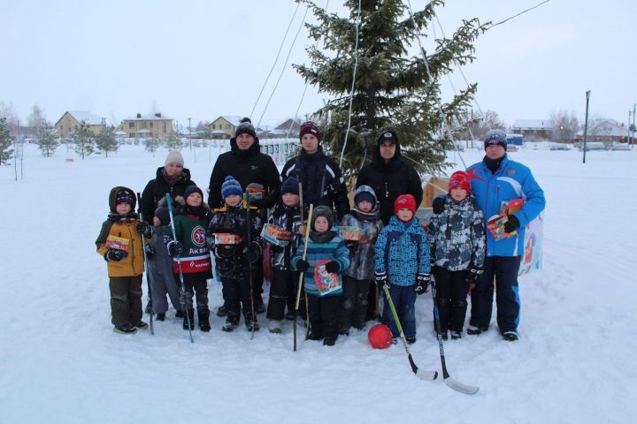 Веселые старты для юных хоккеистов Лаишевского района