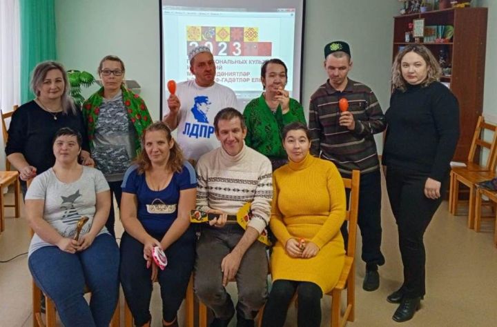 Специалисты центральной библиотеки Лаишева провели музыкальный лекторий «Музыка — душа Татарстана»
