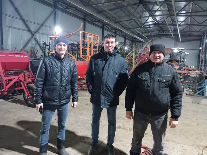 В Лаишевском районе прошел смотр-конкурс подготовки сельхозтехники к зиме