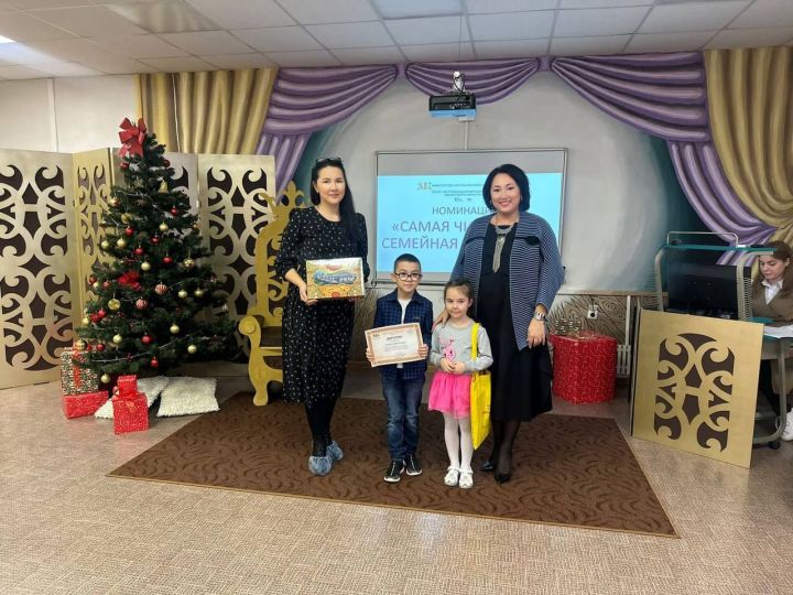 Семья Ахметовых из Лаишева победила в республиканском конкурсе «Чтение семейного масштаба»