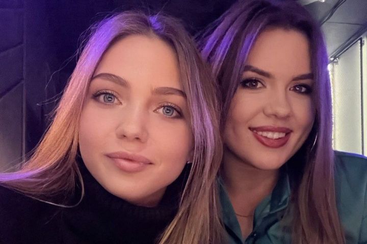 Сегодня – День подруг (Galentine’s day)