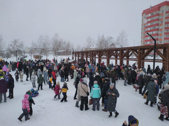 В Лаишеве сегодня, 25.02.2023 года, Масленицу отмечали