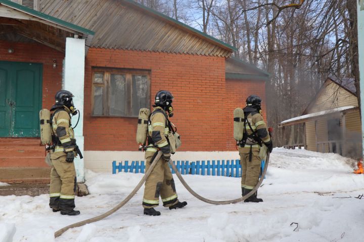 В Лаишевском районе прошли Всероссийские учения по ликвидации лесных пожаров