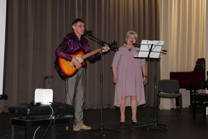 В школе искусств г.Лаишево прошел благотворительный концерт в поддержку бойцов СВО