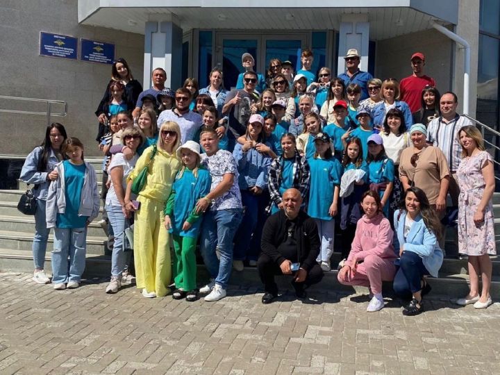 Лаишевские гимназисты отправились на отдых на Черное море