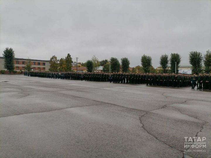 Казан танк училищесы курсантлары хәрби ант кабул иттеләр