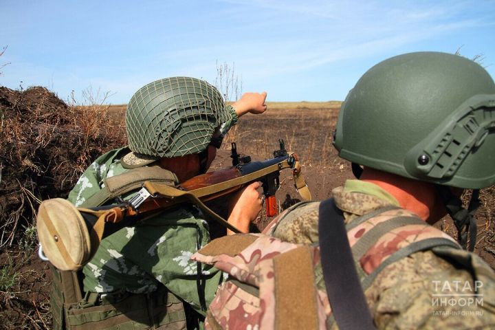 Соцфонд рассказал, как возобновить трудовые договоры вернувшимся со службы в ВС России