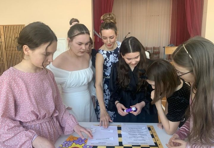 На конкурсе «А ну-ка, девушки» ученицы Лаишевского района блеснули умениями