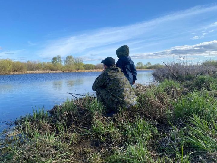 Рыбалка разрешена только с берега: в Татарстане введен нерестовый запрет