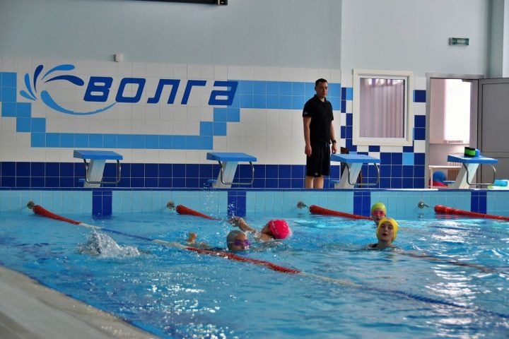 В Лаишевском районе тренируются молодые пловцы