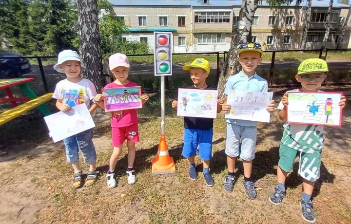 В Лаишевском районе провели «Неделю безопасности дорожного движения»