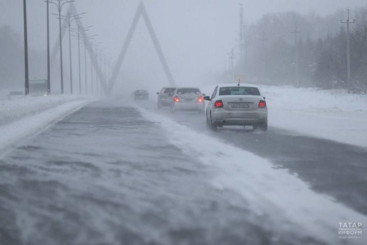 Временное ограничение движения для автобусов и грузовиков на трассе М5 введено в Татарстане