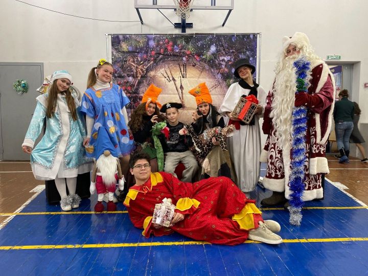 Учащиеся Лаишевского района сотворили в новогодние каникулы настоящую сказку