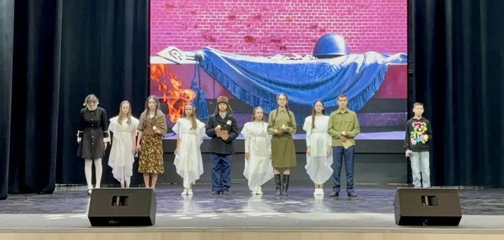 Воспитанники объединения «Театр „Наследие“» приняли участие в конкурсе «Юные Герои Великой Победы»