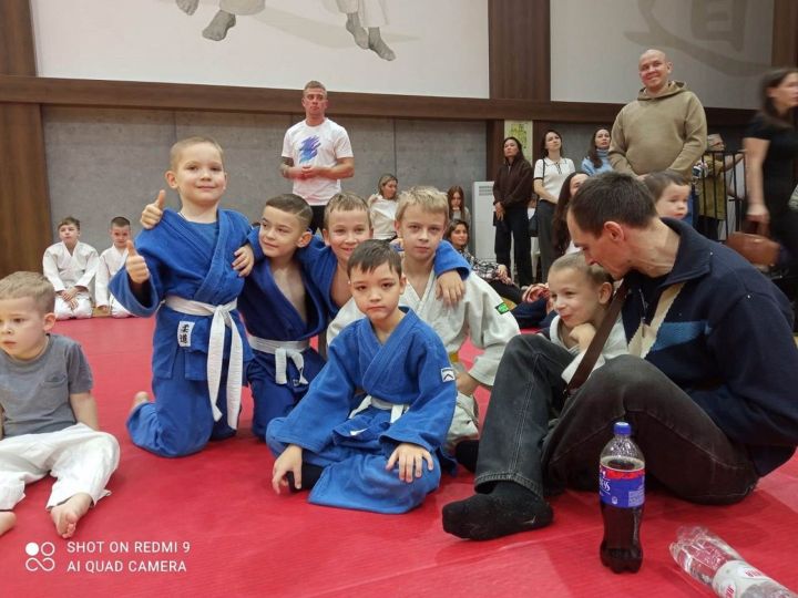 Дзюдо буенча яңа ел турнирында