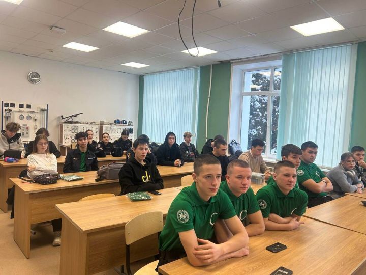 Ярышларда катнашучылар белән мотивацион очрашу