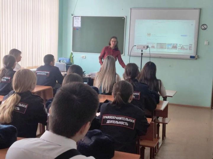 Лекция о репродуктивном здоровье в Лаишевском техникуме