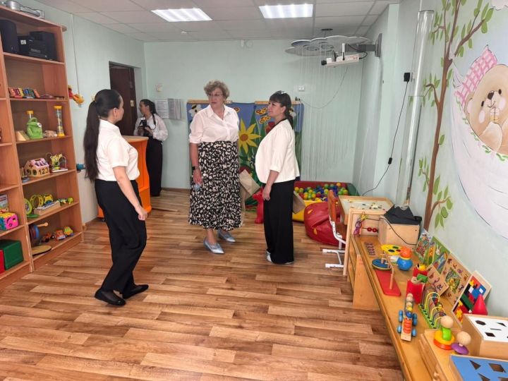 Воспитатели реабилитационного центра прошли стажировку в Мензелинске