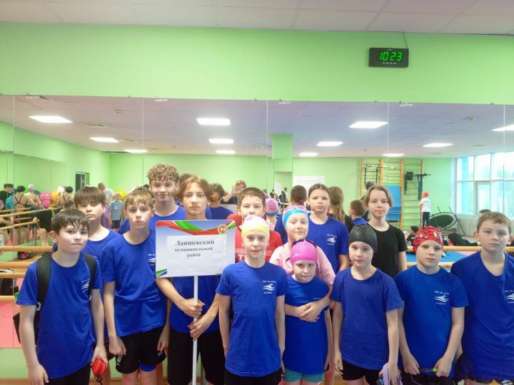 Юные таланты Лаишевского района в Зеленодольске блеснули на водных дорожках