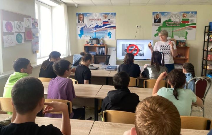 Лаишевским детям рассказали об опасности курения вейпов