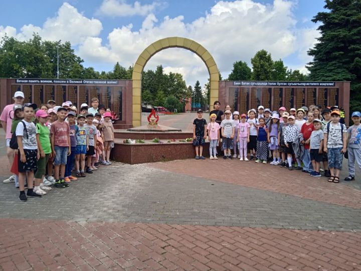 В Лаишевской школе № 2 воспитывают патриотов