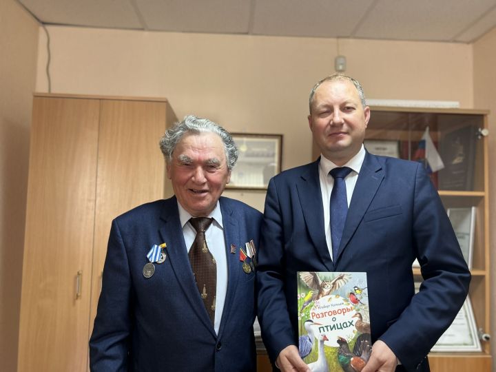 Альберт Кольцов из Больших Кабанов навестил редакцию нашей газеты