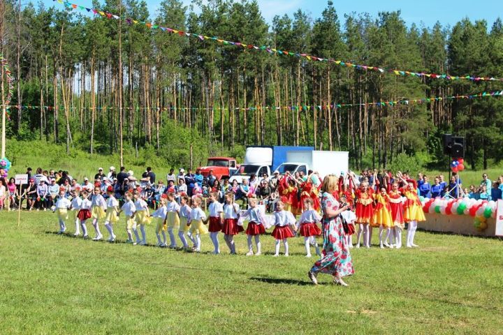 Благотворители принимают участие в подготовке Сабантуя Лаишевского района