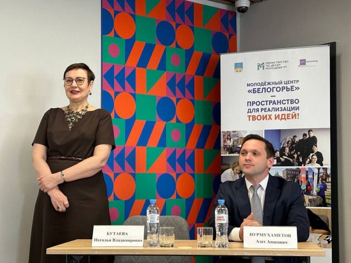 В Лаишево состоялось торжественное мероприятие, посвящённое Дню социального работника