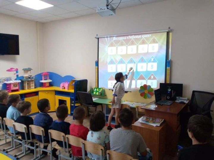 Лаеш тернәкләндерү үзәгендә әкият дәресләре балаларга үсәргә ярдәм итә