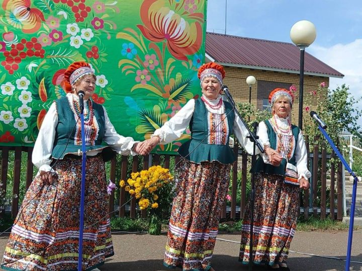 Лаеш Шәфкать ордены Ромодан авылында яшәүчеләрне тагын сөендерде