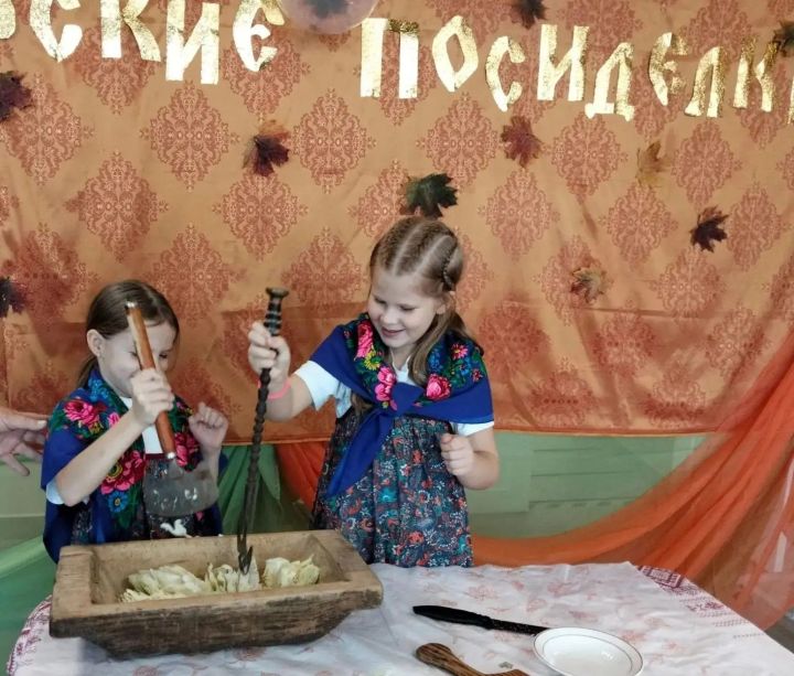 как Покровские посиделки в Орловском связали старинные обычаи и сегодняшний день