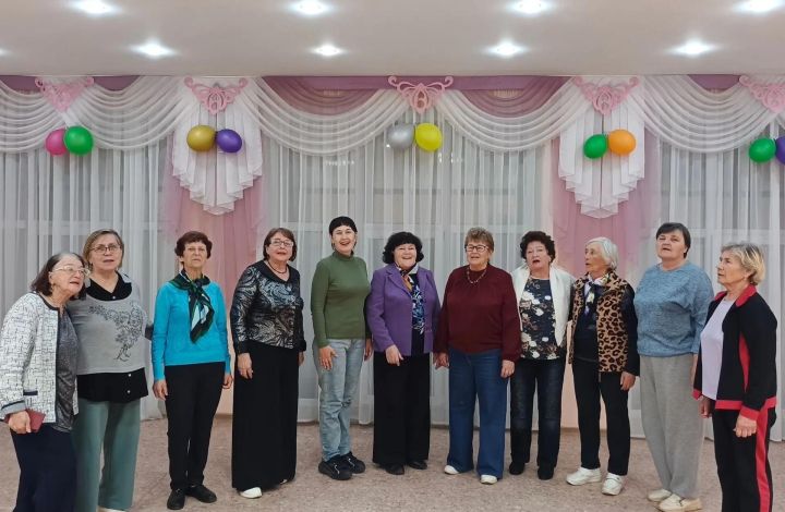 История живет рядом: День рождения комсомола отметили в Лаишевском РДК