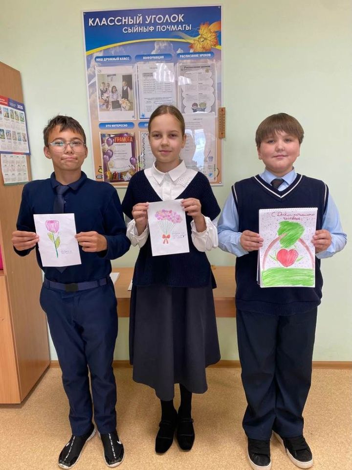 «Котлау открыткасы» акциясе: укучылар рәхмәт һәм хөрмәт белдерә