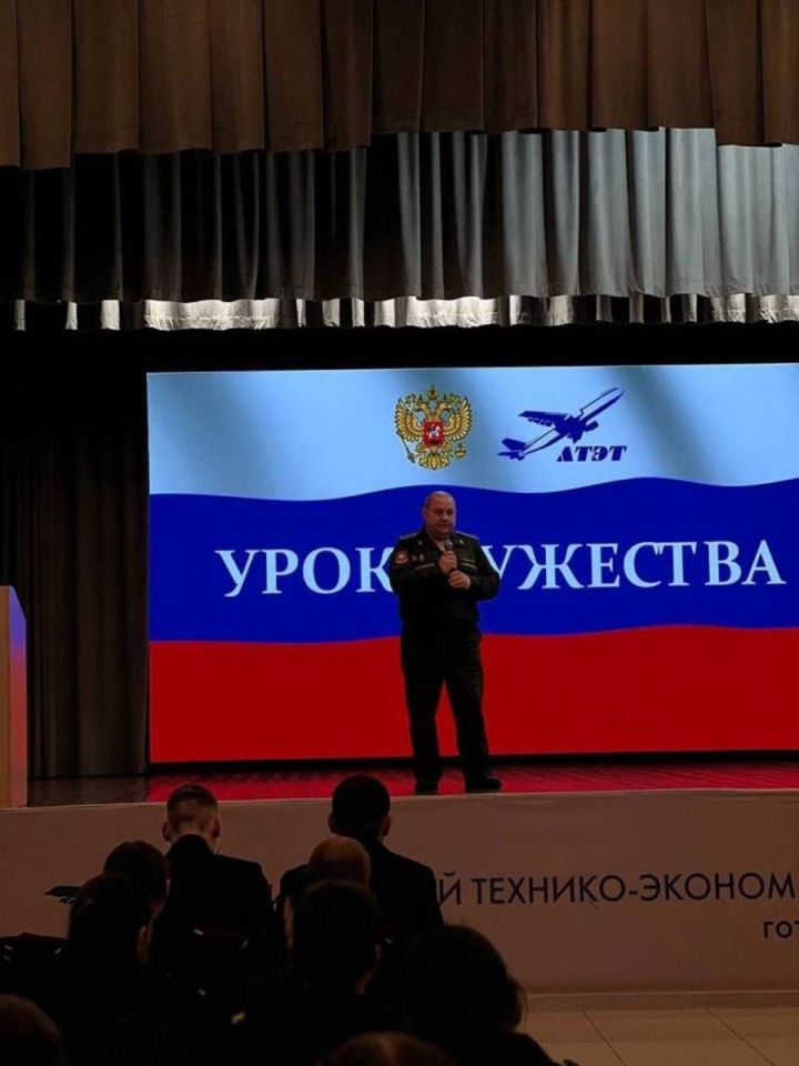 Лаеш техника-икътисад техникумында Батырлык дәресе узды